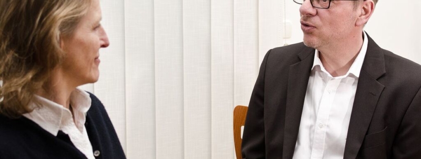 Jens Stührck im Coaching Gespräch. Ablauf eines Coachings.