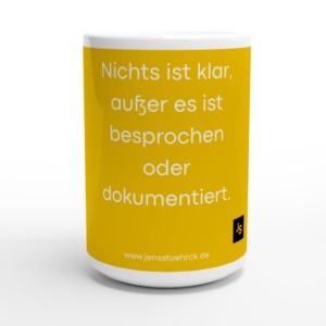 Der Kaffeebecher mit Statement